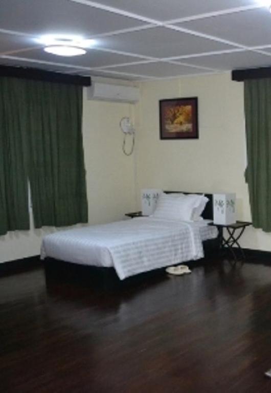 Garden Home Bed And Breakfast 仰光 客房 照片